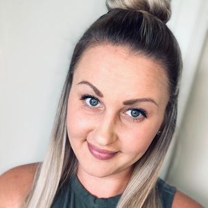 Meet your Posher, Savannah